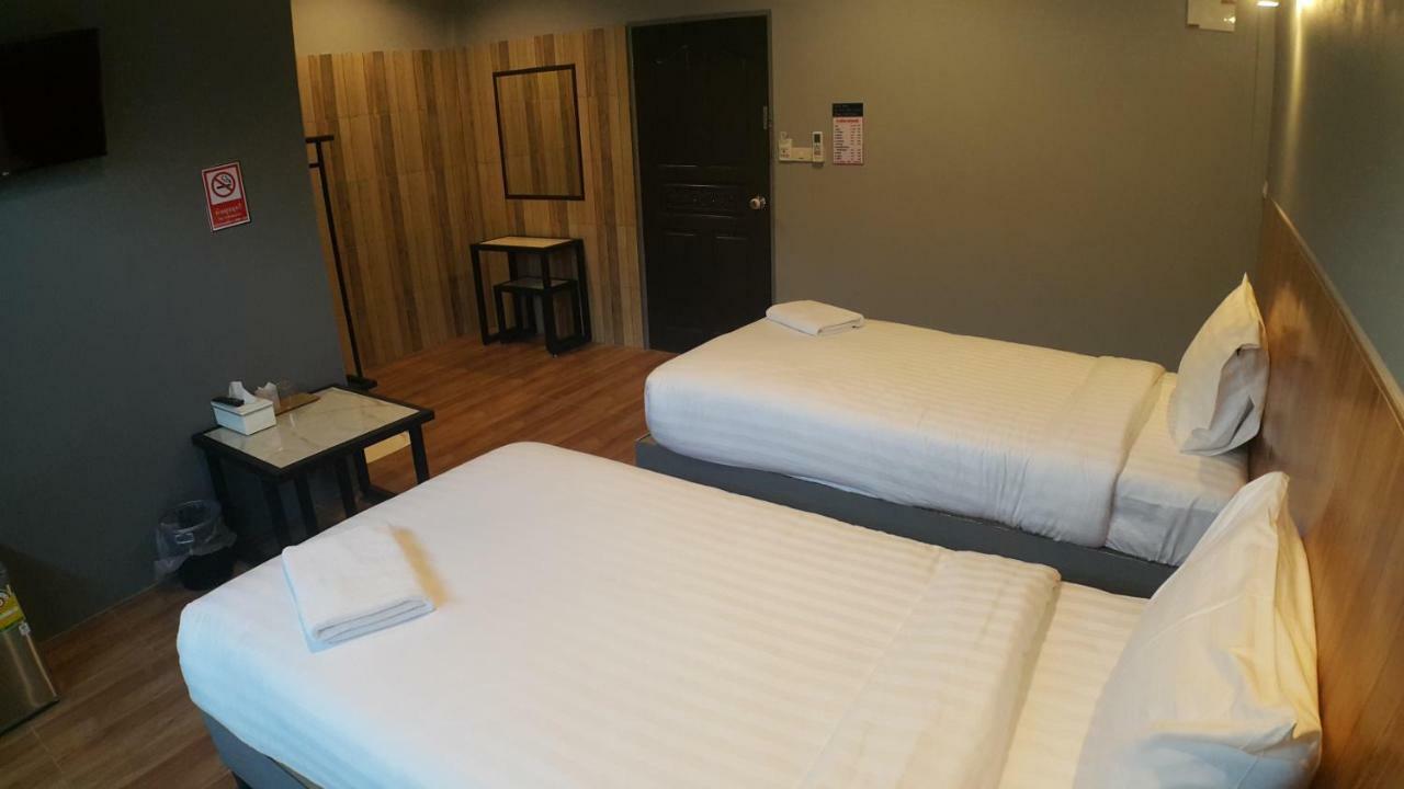 Zea Zide Hotel 쁘라쭈압키리칸 외부 사진