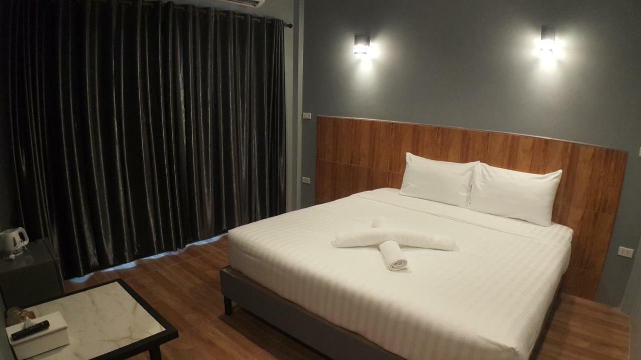 Zea Zide Hotel 쁘라쭈압키리칸 외부 사진